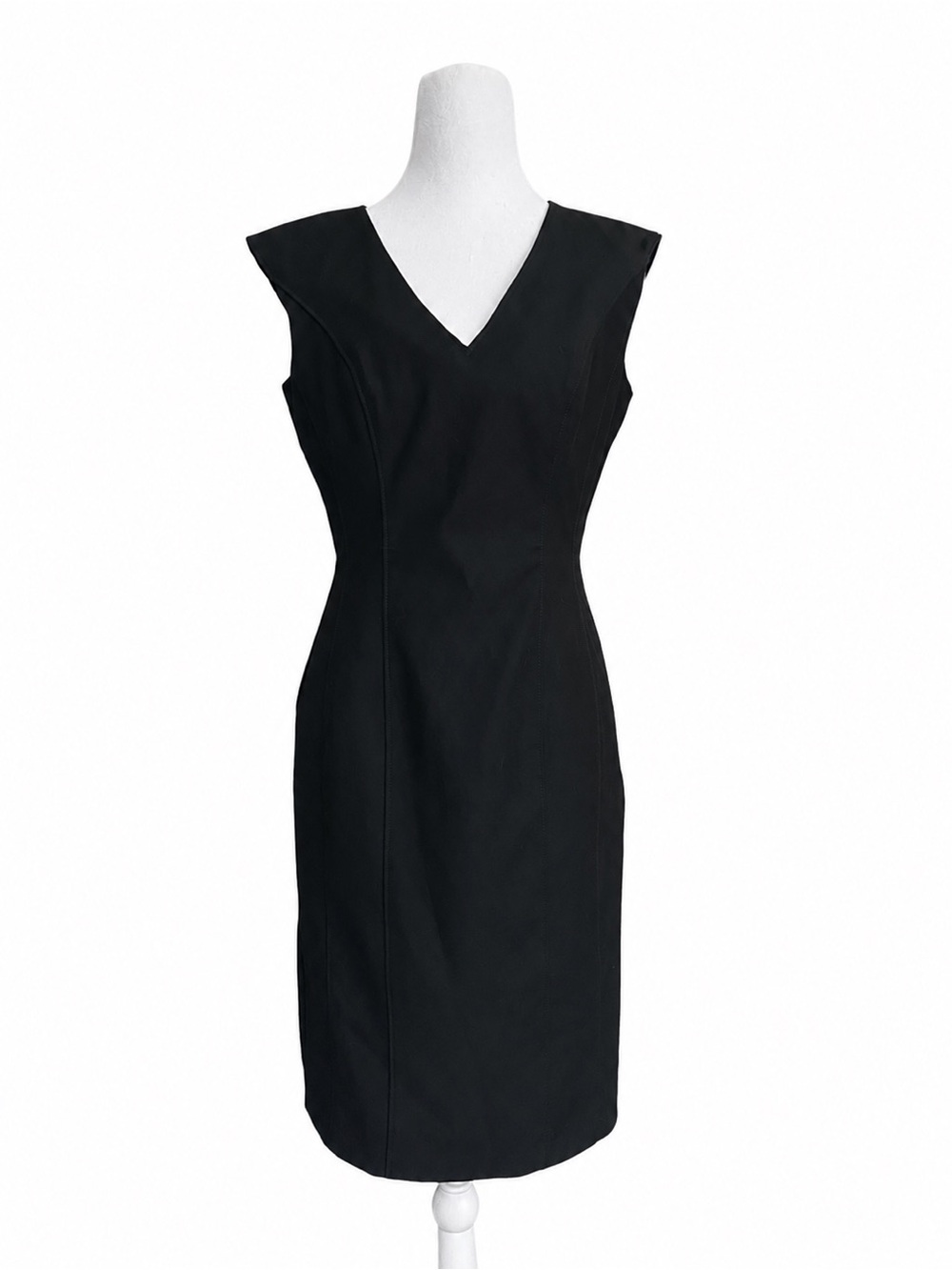 NWT White House‎ Black Market Comfort Stretch Black V-Neck Sheath Dress Size 4